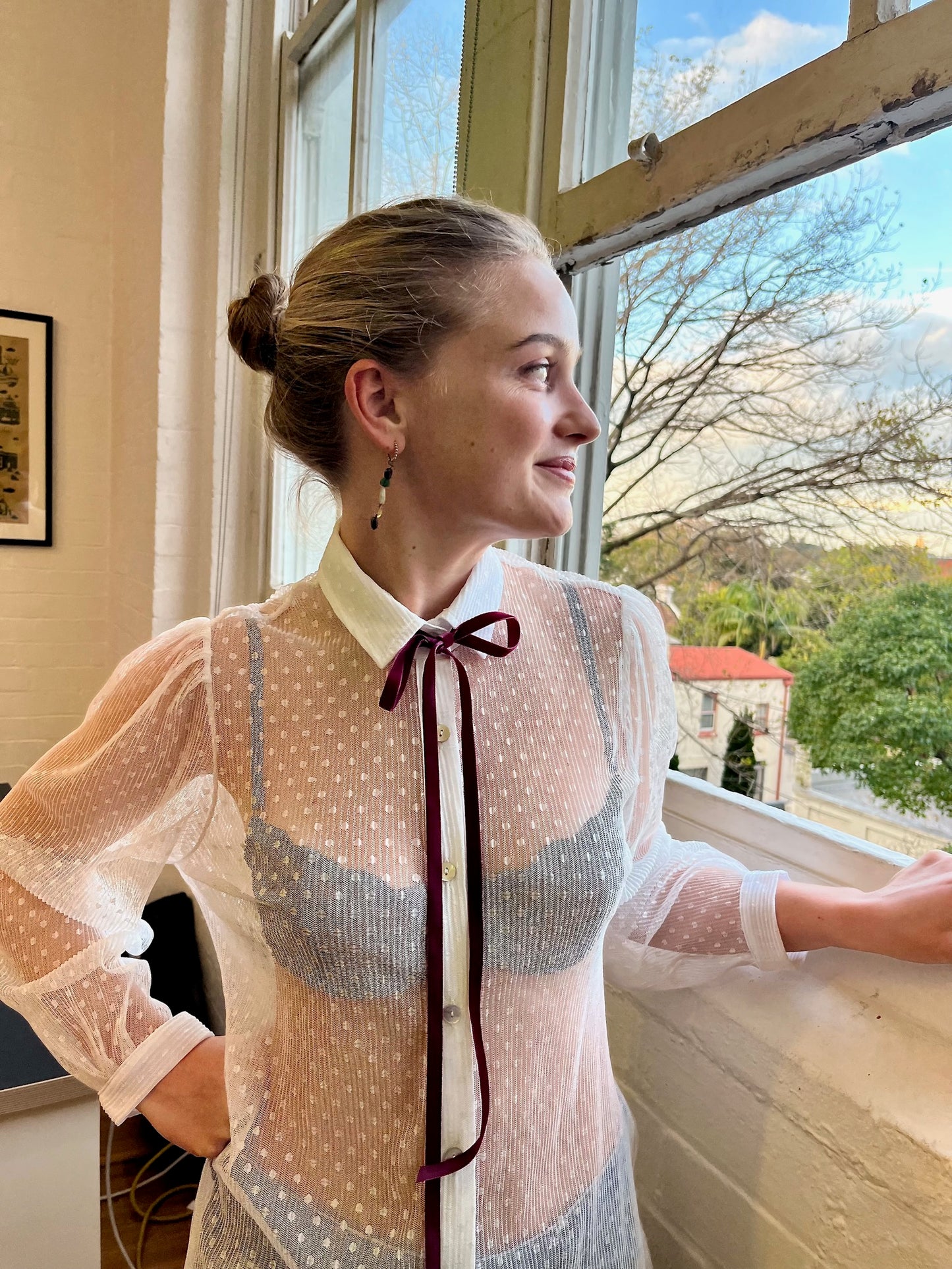 THE SISSY BLOUSE IN PLEATED MESH